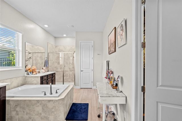 9817 SAGE CREEK DRIVE, Sun City Center, FL 33573