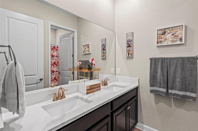 9817 SAGE CREEK DRIVE, Sun City Center, FL 33573