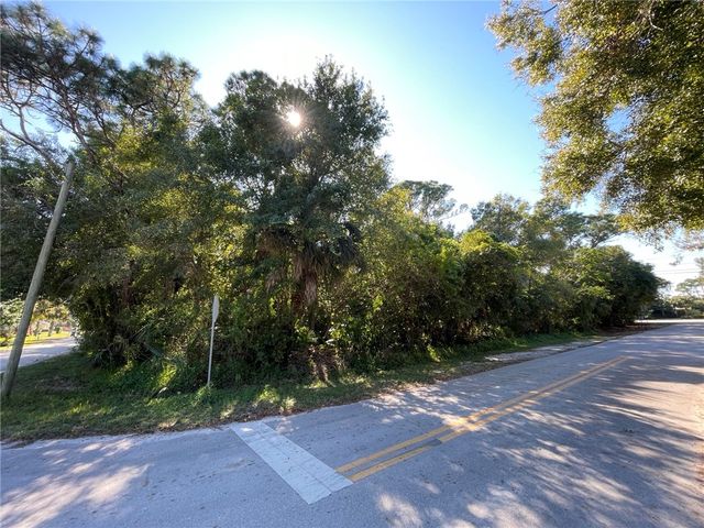 4595 57th Avenue, Vero Beach, FL 32967