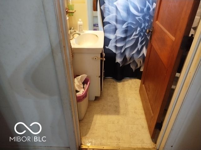 228 N Meridian Street, Dunkirk, IN 47336