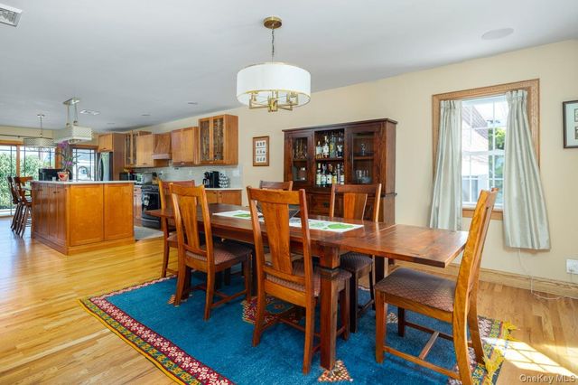 100 Byron Road, Merrick, NY 11566