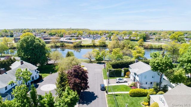 100 Byron Road, Merrick, NY 11566