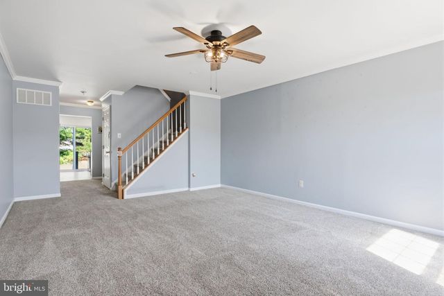 33 CARRIAGE KNOLL CT, Langhorne, PA 19047
