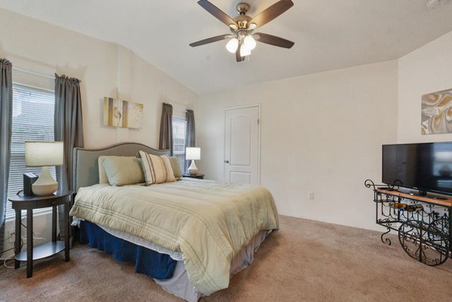 48 Clipper Lane, Modesto, CA 95356