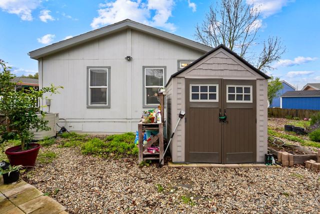 48 Clipper Lane, Modesto, CA 95356