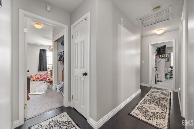 3603 Deslok Drive, Bakersfield, CA 93312