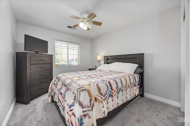 3603 Deslok Drive, Bakersfield, CA 93312