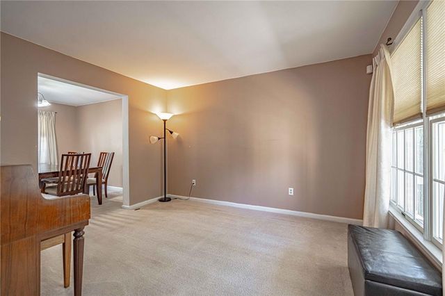 25 Grist Mill Lane, Easton, PA 18045