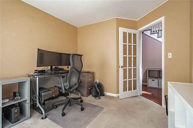 25 Grist Mill Lane, Easton, PA 18045