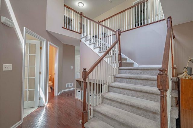 25 Grist Mill Lane, Easton, PA 18045