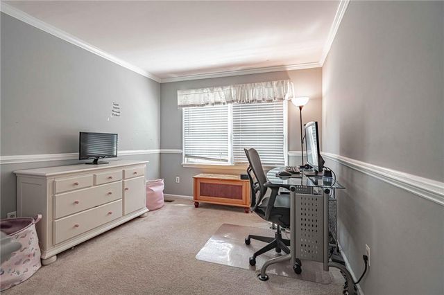 25 Grist Mill Lane, Easton, PA 18045
