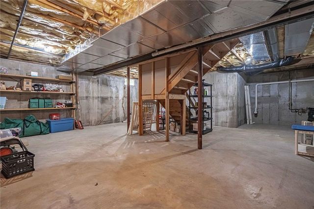 25 Grist Mill Lane, Easton, PA 18045
