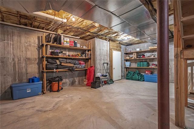25 Grist Mill Lane, Easton, PA 18045