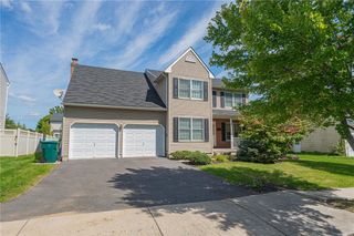 25 Grist Mill Lane, Easton, PA 18045