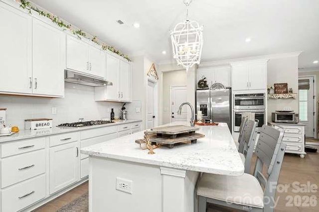 534 MADISON FALLS Court, Fort Mill, SC 29708