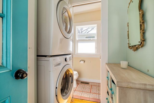 10 Gilman Street, Boston, MA 02131