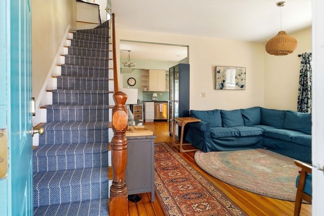 10 Gilman Street, Boston, MA 02131