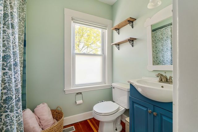 10 Gilman Street, Boston, MA 02131