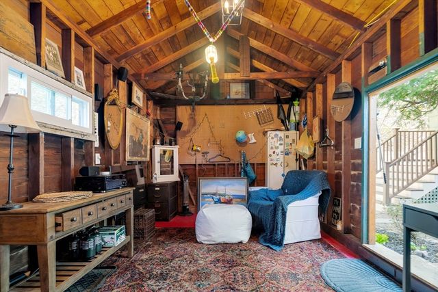 10 Gilman Street, Boston, MA 02131