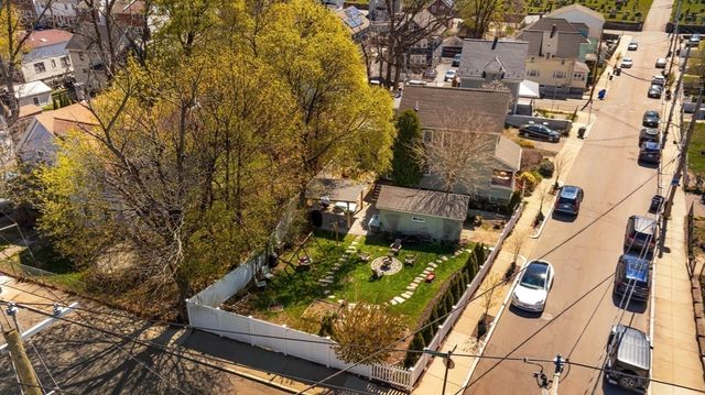 10 Gilman Street, Boston, MA 02131