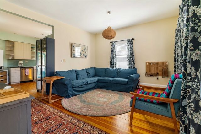 10 Gilman Street, Boston, MA 02131