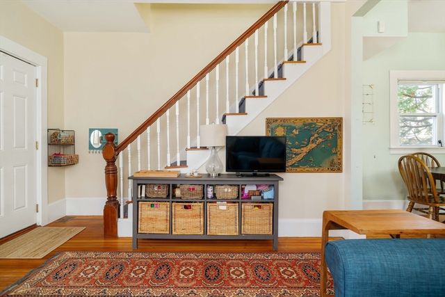 10 Gilman Street, Boston, MA 02131