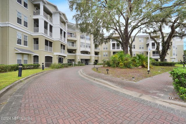 8290 GATE Parkway W 132, Jacksonville, FL 32216