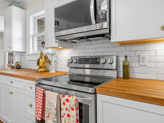 26 Lude Johnson Boulevard, Campobello, SC 29322