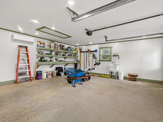 26 Lude Johnson Boulevard, Campobello, SC 29322