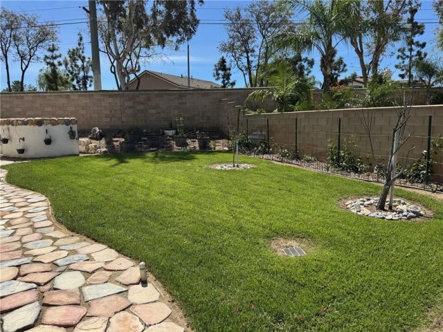 12643 Dutch Court, Eastvale, CA 92880