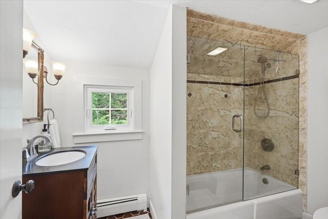 354 High St, Pembroke, MA 02359