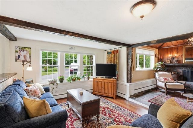 354 High St, Pembroke, MA 02359