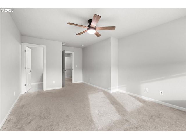 1593 19TH Ave, Forest Grove, OR 97116