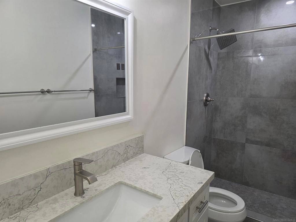 Image 34 of property listing at 4844 68Th St 3, San Diego, CA 92115