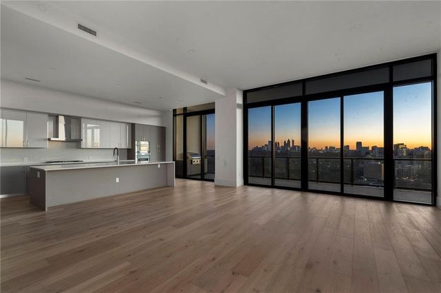 2425 Peachtree Road 1806, Atlanta, GA 30305