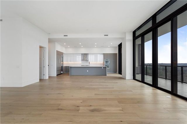 2425 Peachtree Road 1806, Atlanta, GA 30305