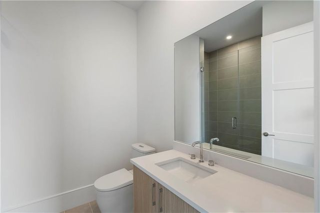 2425 Peachtree Road 1806, Atlanta, GA 30305