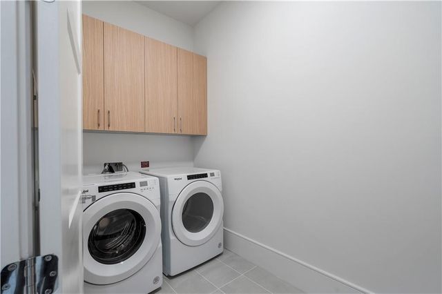 2425 Peachtree Road 1806, Atlanta, GA 30305