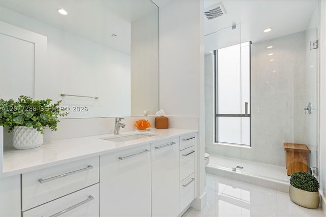 100 E Las Olas Blvd 4203, Fort Lauderdale, FL 33301