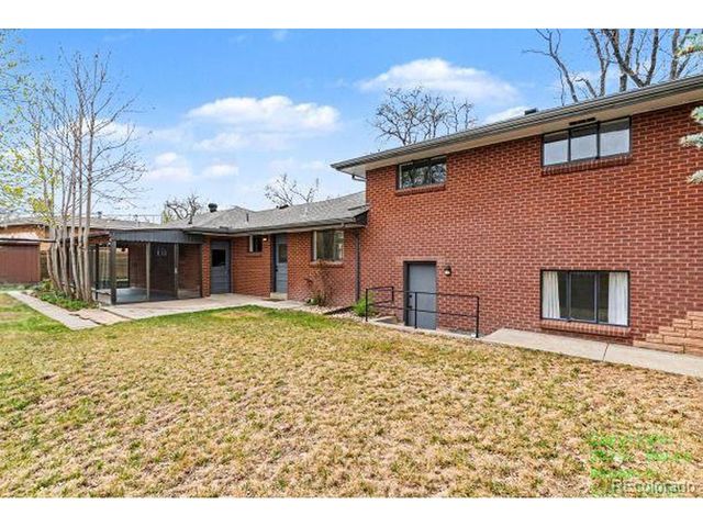 3690 Pierce St, Wheat Ridge, CO 80033