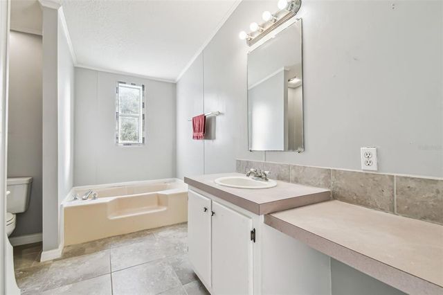 5530 EUREKA SPRINGS ROAD, Tampa, FL 33610