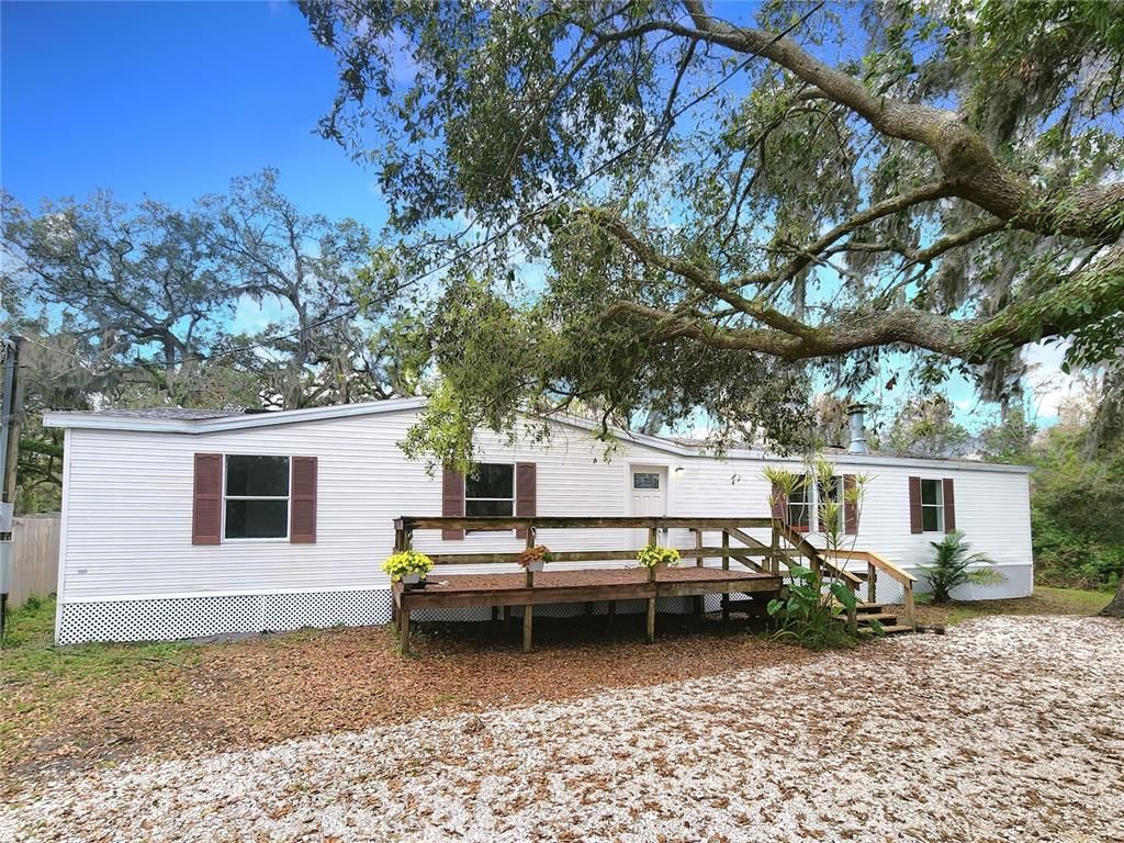 5530 EUREKA SPRINGS ROAD, Tampa, FL 33610