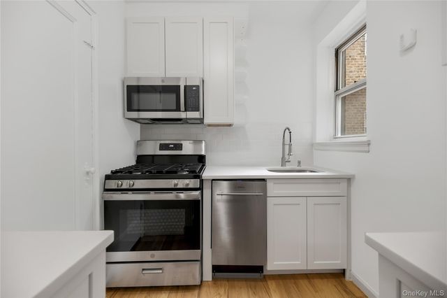 640 W 231st Street 3E, Bronx, NY 10463