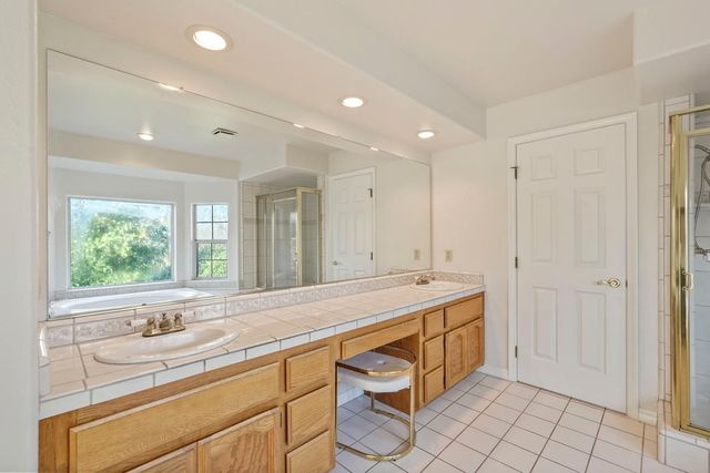 8633 White Owl Ct, Orangevale, CA 95662