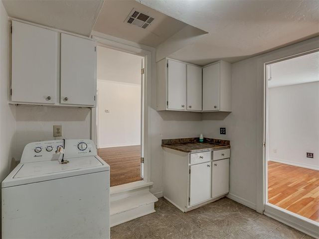 1515 Downing Street, The Village, OK 73120