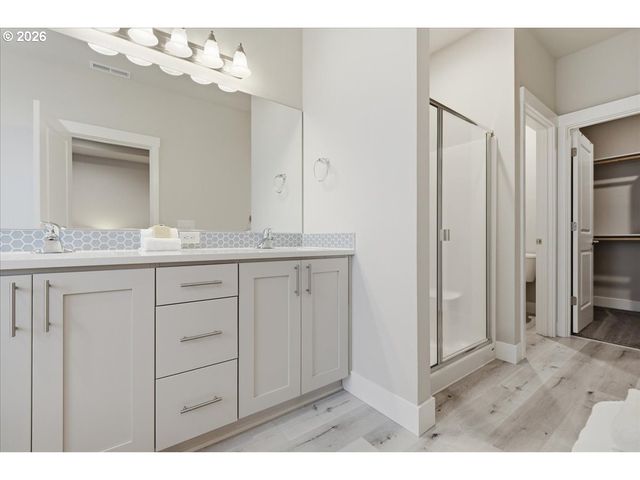 1121 Ne 19TH Way, Battle Ground, WA 98604