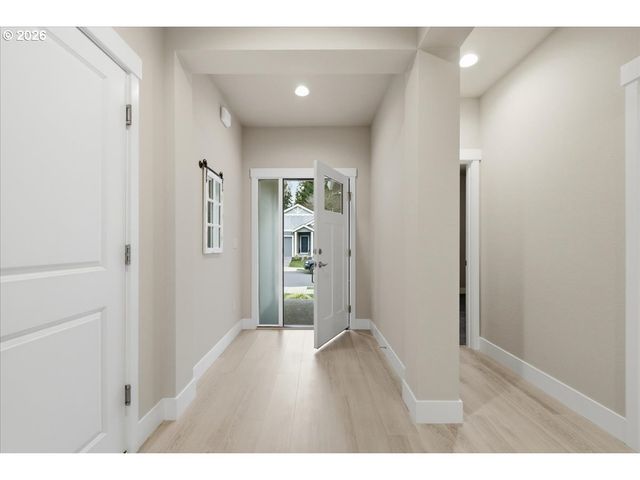 1121 Ne 19TH Way, Battle Ground, WA 98604