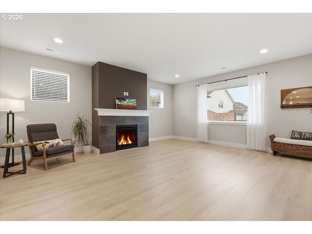 1121 Ne 19TH Way, Battle Ground, WA 98604