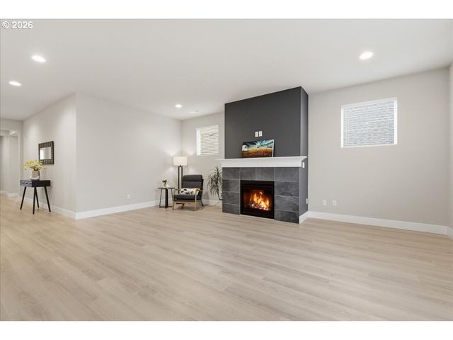 1121 Ne 19TH Way, Battle Ground, WA 98604