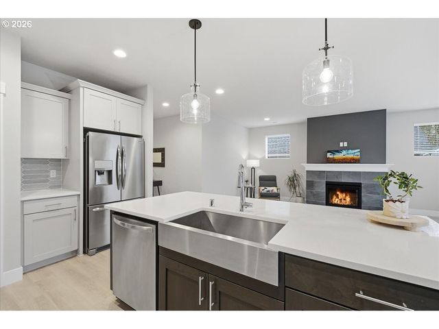 1121 Ne 19TH Way, Battle Ground, WA 98604